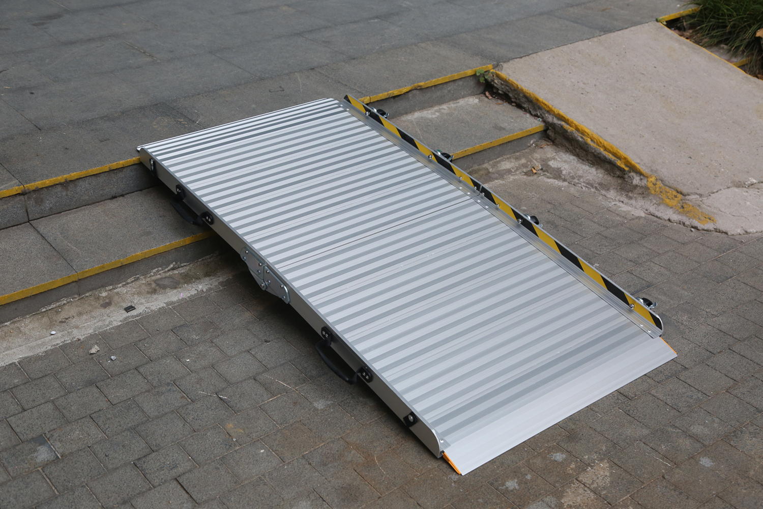 Rampas Portátiles Plegables MR1019